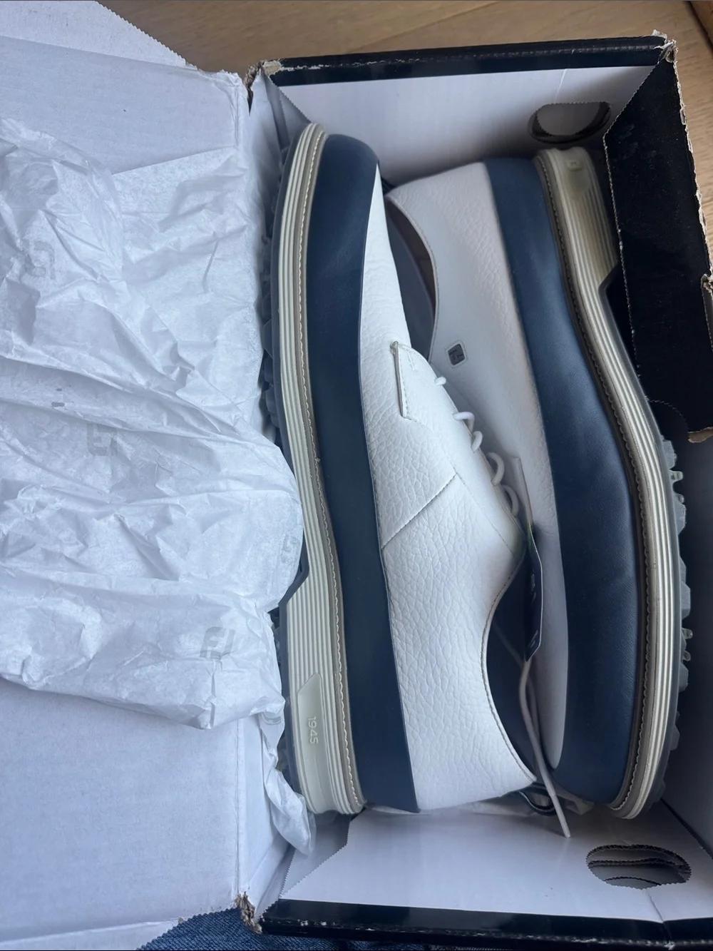 Golf Shoe —— FootJoy White Leather Derby with Navy-Trim Sole